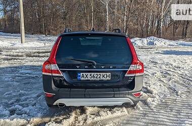 Внедорожник / Кроссовер Volvo XC70 2013 в Светловодске