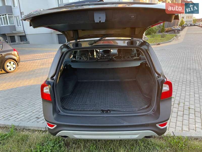 Універсал Volvo XC70 2012 в Ужгороді фото 14 Універсал Volvo XC70 2012 в Ужгороді