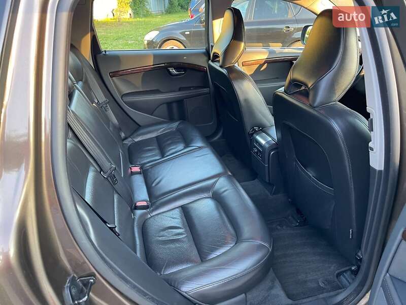 Універсал Volvo XC70 2012 в Ужгороді фото 19 Універсал Volvo XC70 2012 в Ужгороді