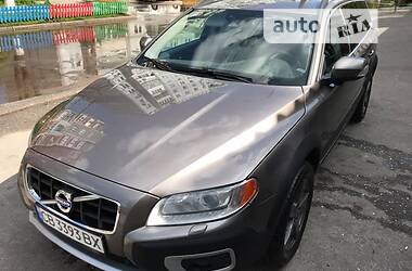 Универсал Volvo XC70 2010 в Чернигове