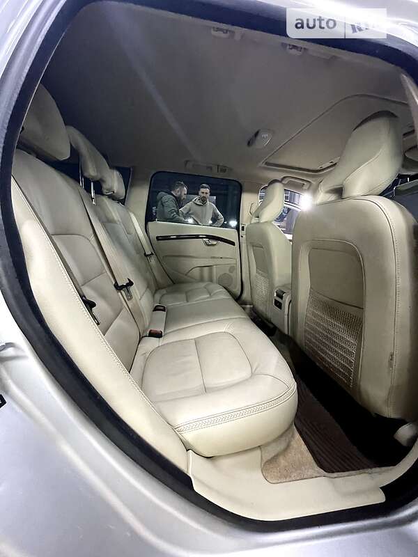 Универсал Volvo XC70 2014 в Хмельницком