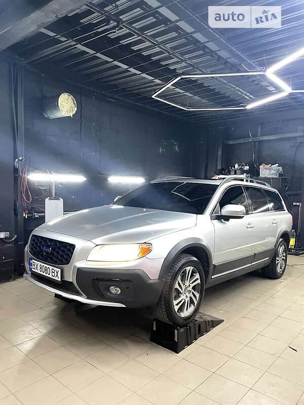 Универсал Volvo XC70 2014 в Хмельницком