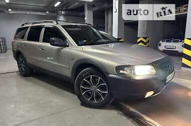 Универсал Volvo XC70 2004 в Киеве