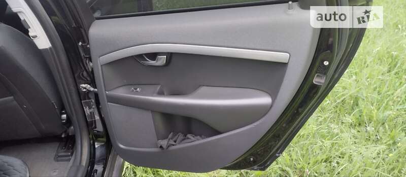 Универсал Volvo XC70 2011 в Львове