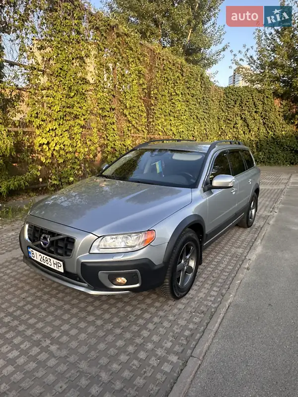 Універсал Volvo XC70 2013 в 
