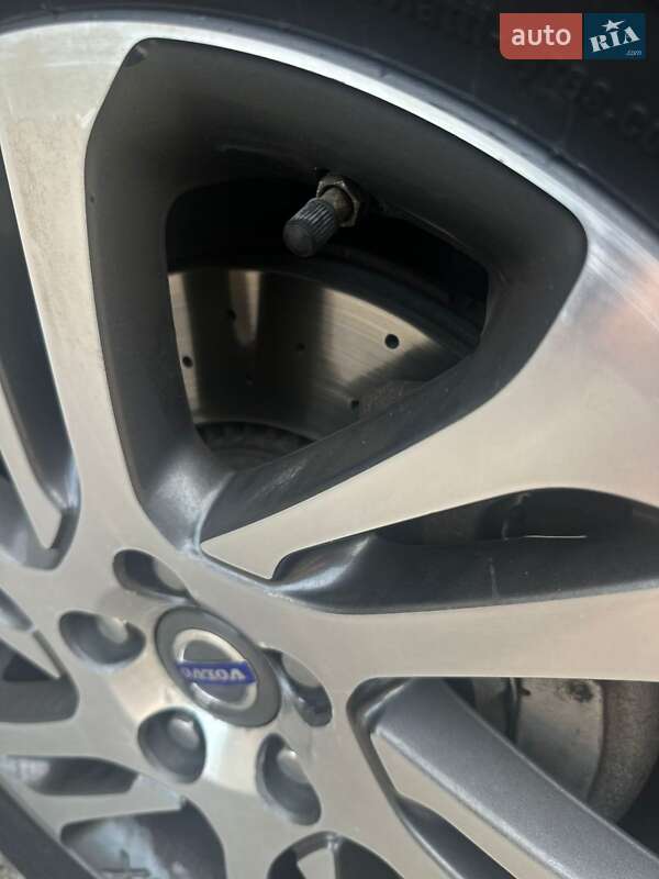 Універсал Volvo XC70 2014 в Рівному