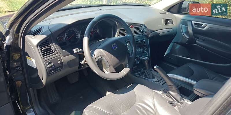 Універсал Volvo XC70 2004 в Києві фото 3 Універсал Volvo XC70 2004 в Києві