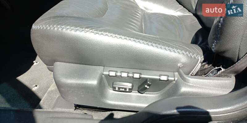 Універсал Volvo XC70 2004 в Києві фото 14 Універсал Volvo XC70 2004 в Києві