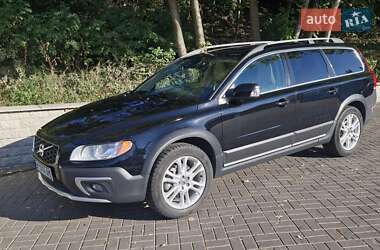 Универсал Volvo XC70 2016 в Киеве