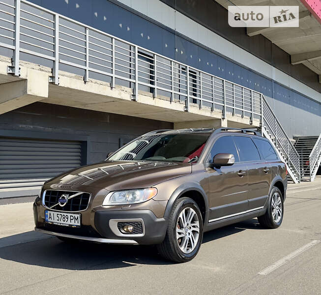 Volvo XC70 2012