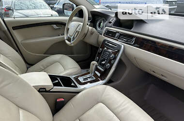 Универсал Volvo XC70 2012 в Киеве