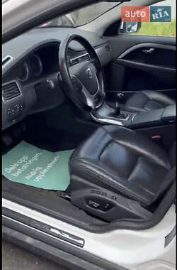 Универсал Volvo XC70 2010 в 