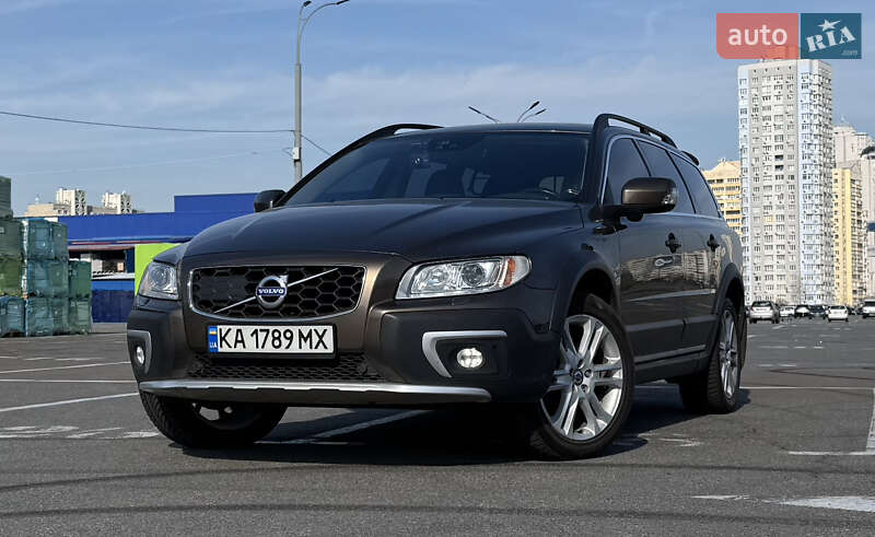 Volvo XC70 2015