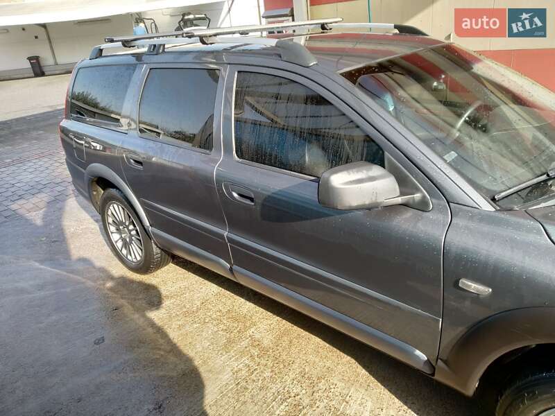 Универсал Volvo XC70 2006 в Киеве