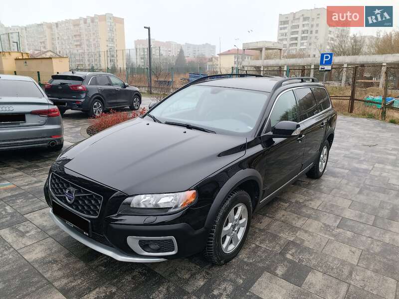 Volvo XC70 2010