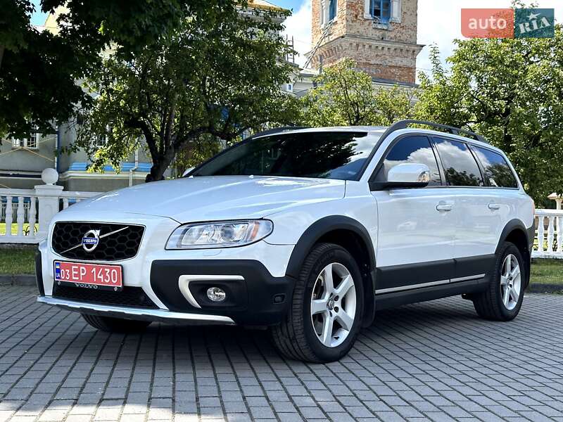 Универсал Volvo XC70 2016 в Радивилове