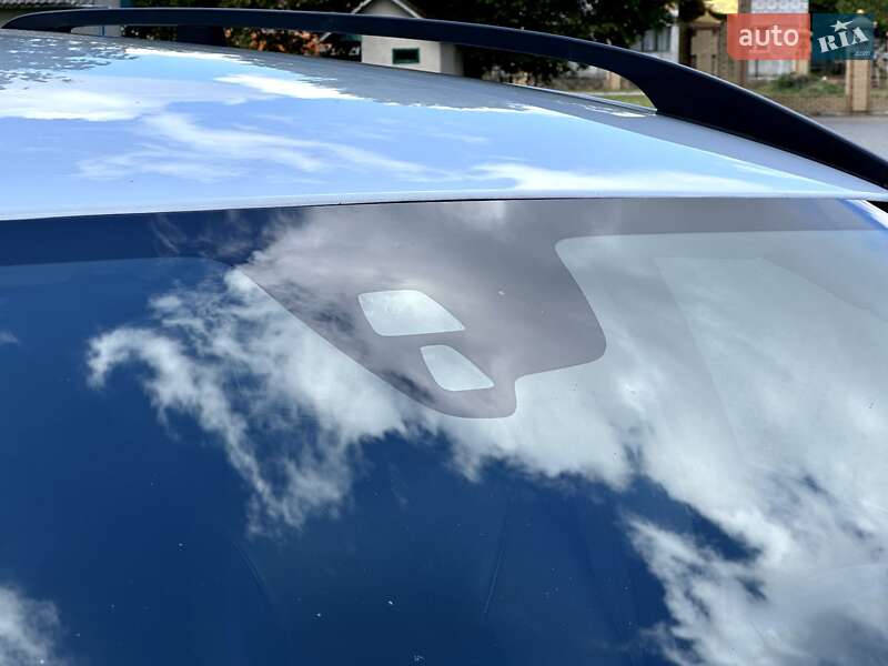 Универсал Volvo XC70 2016 в Радивилове