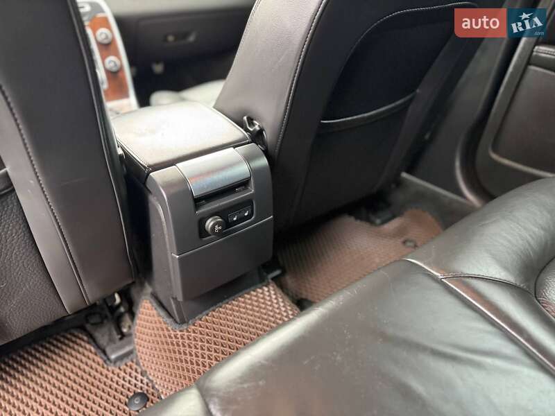 Універсал Volvo XC70 2012 в Ставищі