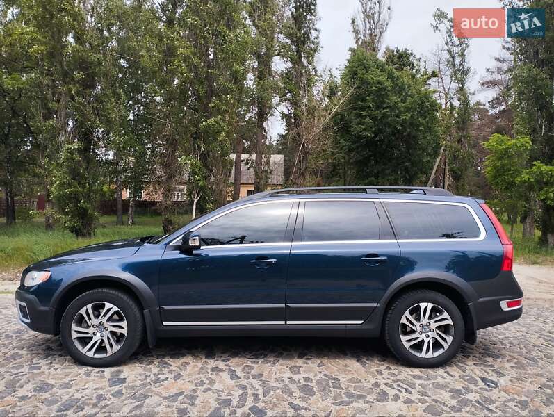 Универсал Volvo XC70 2012 в 