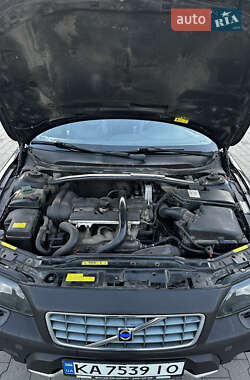 Универсал Volvo XC70 2004 в 