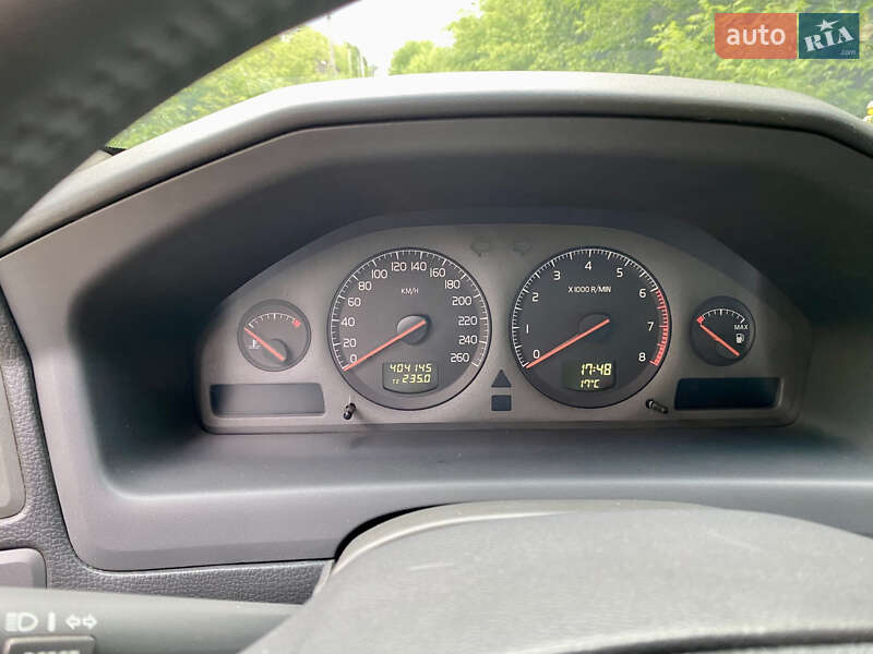 Універсал Volvo XC70 2002 в Києві фото 5 Універсал Volvo XC70 2002 в Києві
