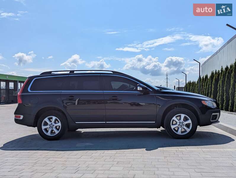Универсал Volvo XC70 2010 в Ивано-Франковске