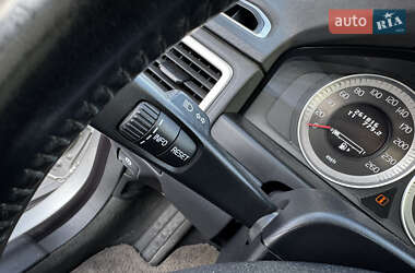 Универсал Volvo XC70 2011 в 