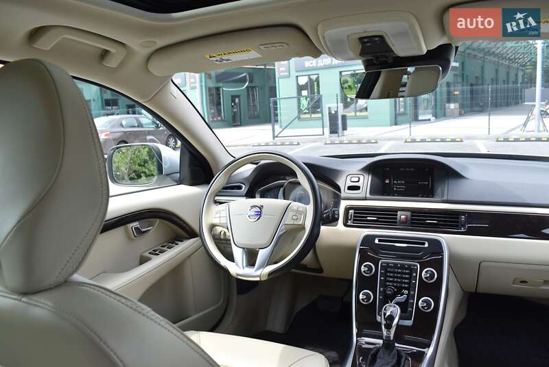 Універсал Volvo XC70 2016 в Києві