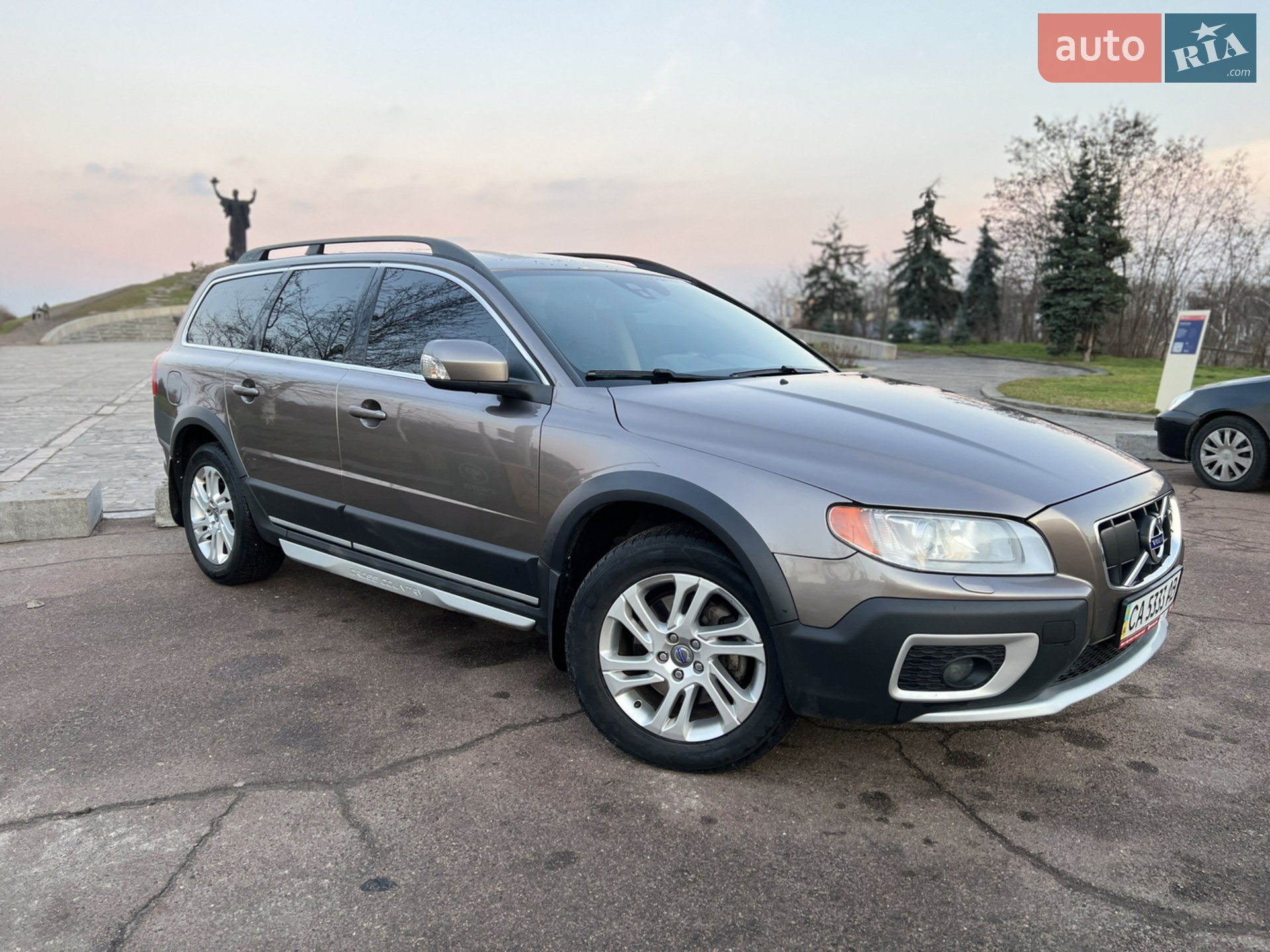 2012 Volvo XC70 - фото 1