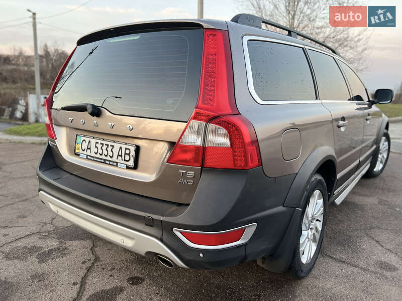 Универсал Volvo XC70 2012 в Черкассах
