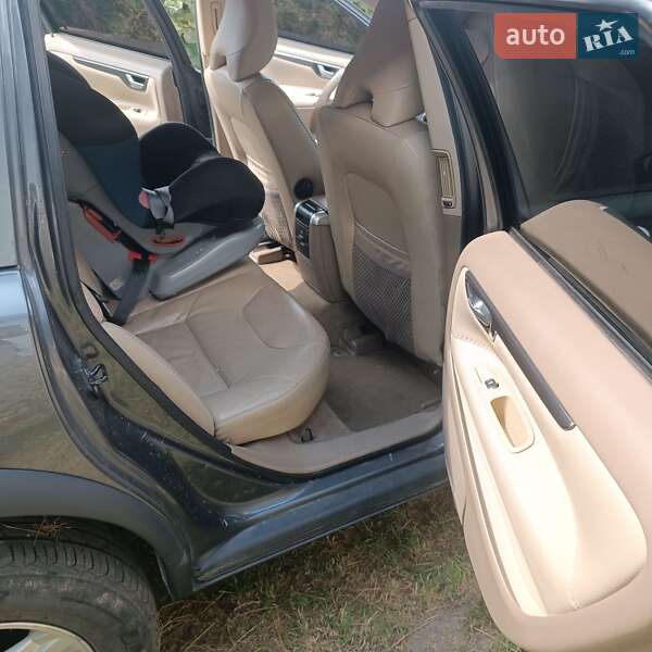 Volvo XC70 2005