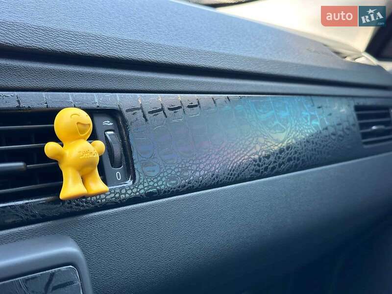 Универсал Volvo XC70 2010 в Львове