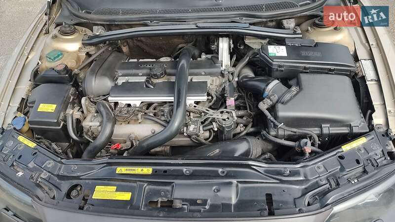 Универсал Volvo XC70 2004 в Львове