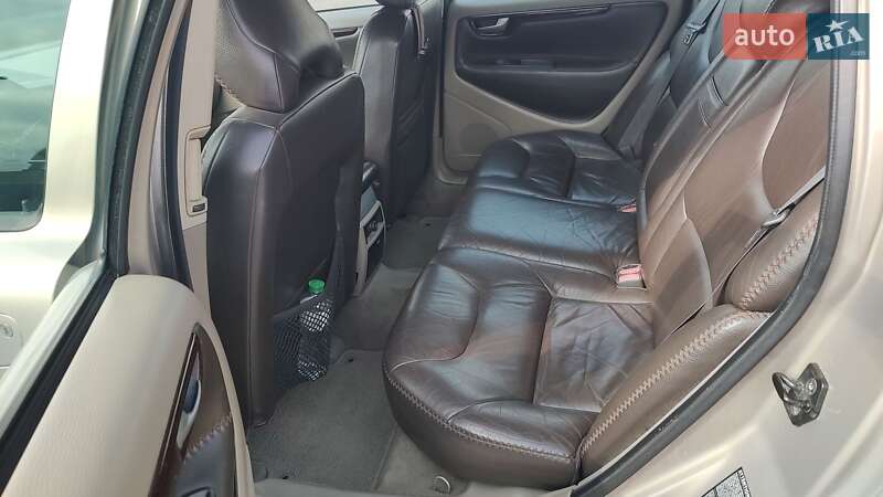 Универсал Volvo XC70 2004 в Львове