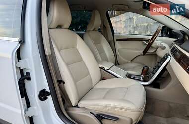 Универсал Volvo XC70 2011 в 