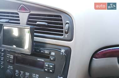 Универсал Volvo XC70 2004 в  фото 9 Универсал Volvo XC70 2004 в