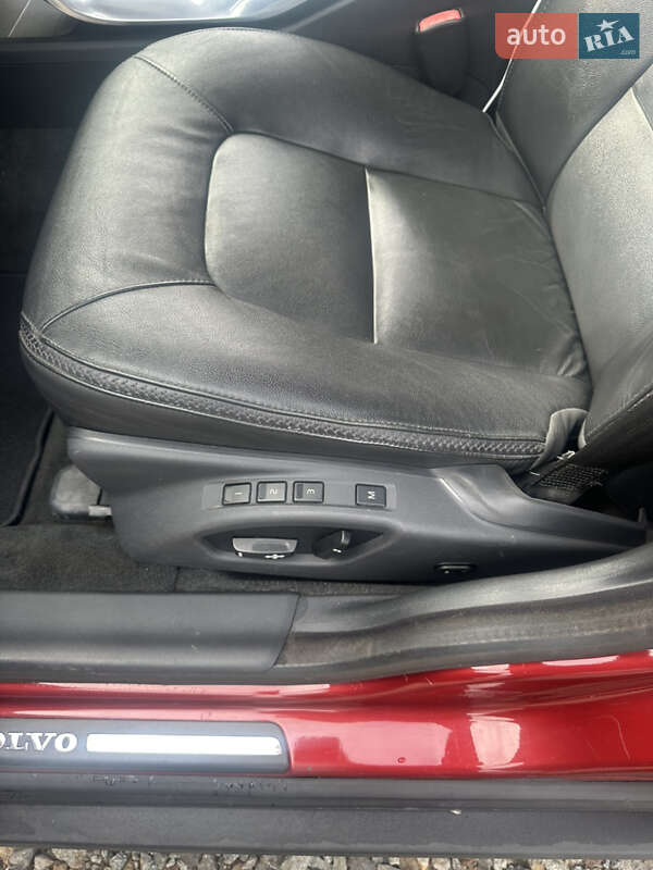 Универсал Volvo XC70 2014 в Одессе