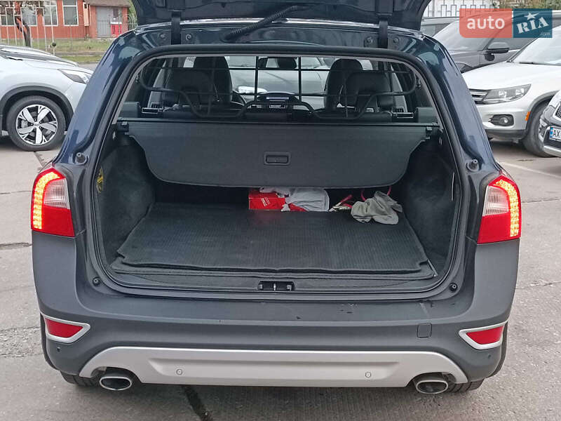 Универсал Volvo XC70 2012 в Харькове