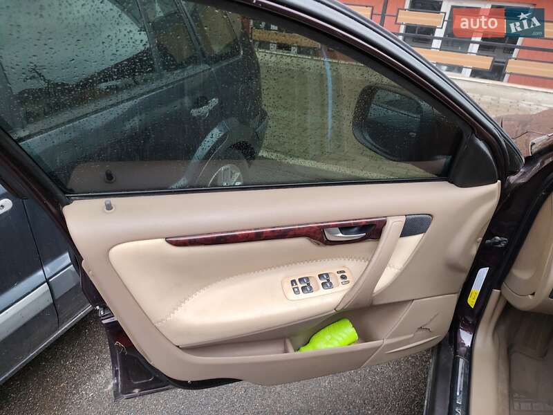 Универсал Volvo XC70 2006 в Киеве фото 13 Универсал Volvo XC70 2006 в Киеве