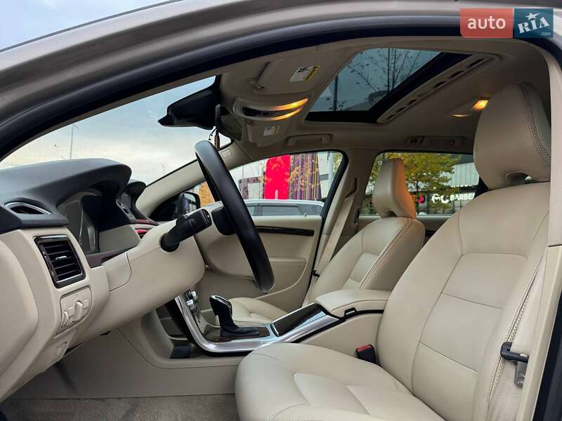 Універсал Volvo XC70 2014 в Києві фото 8 Універсал Volvo XC70 2014 в Києві