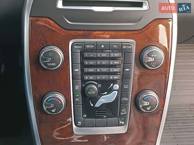 Универсал Volvo XC70 2012 в Харькове фото 29 Универсал Volvo XC70 2012 в Харькове