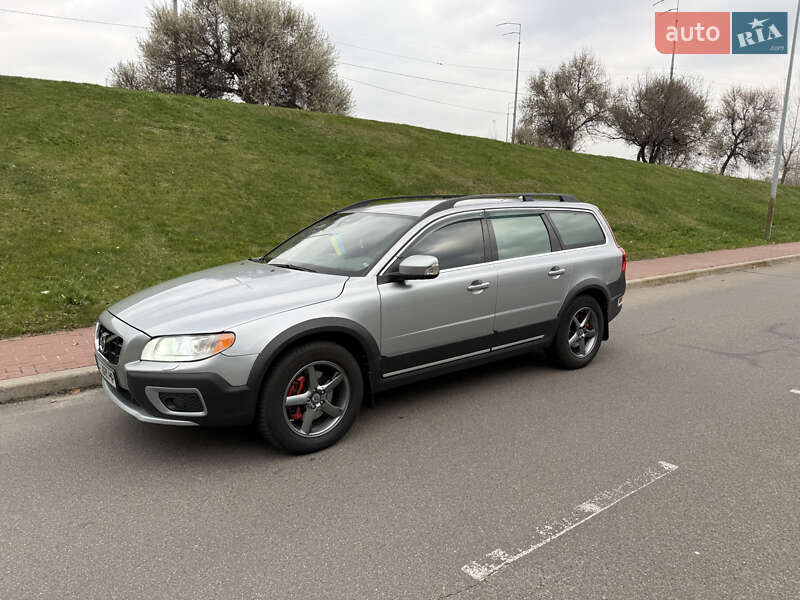 Универсал Volvo XC70 2013 в Киеве фото 2 Универсал Volvo XC70 2013 в Киеве