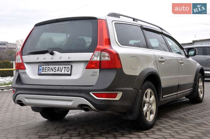 Універсал Volvo XC70 2010 в Львові