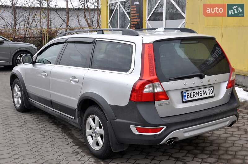 Універсал Volvo XC70 2010 в Львові