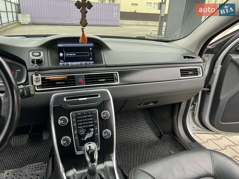 Універсал Volvo XC70 2013 в Луцьку