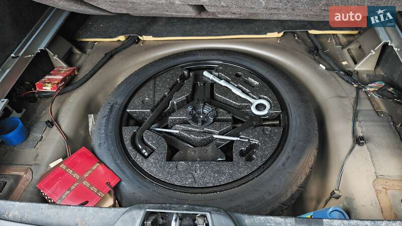 Универсал Volvo XC70 2015 в Могилев-Подольске фото 27 Универсал Volvo XC70 2015 в Могилев-Подольске