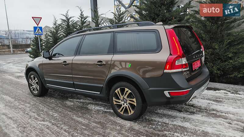 Универсал Volvo XC70 2015 в Могилев-Подольске фото 10 Универсал Volvo XC70 2015 в Могилев-Подольске