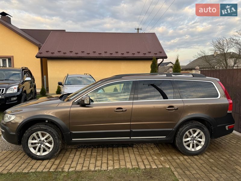 Универсал Volvo XC70 2016 в Калуше