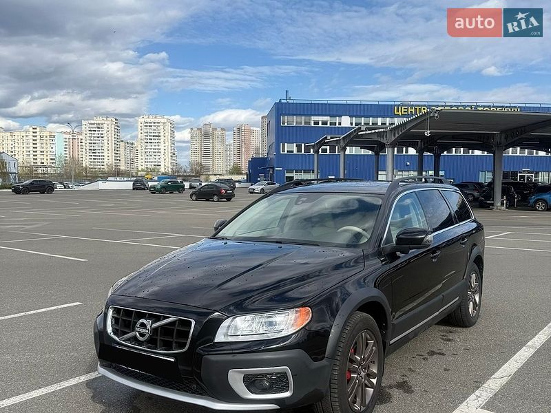 Volvo XC70 2012