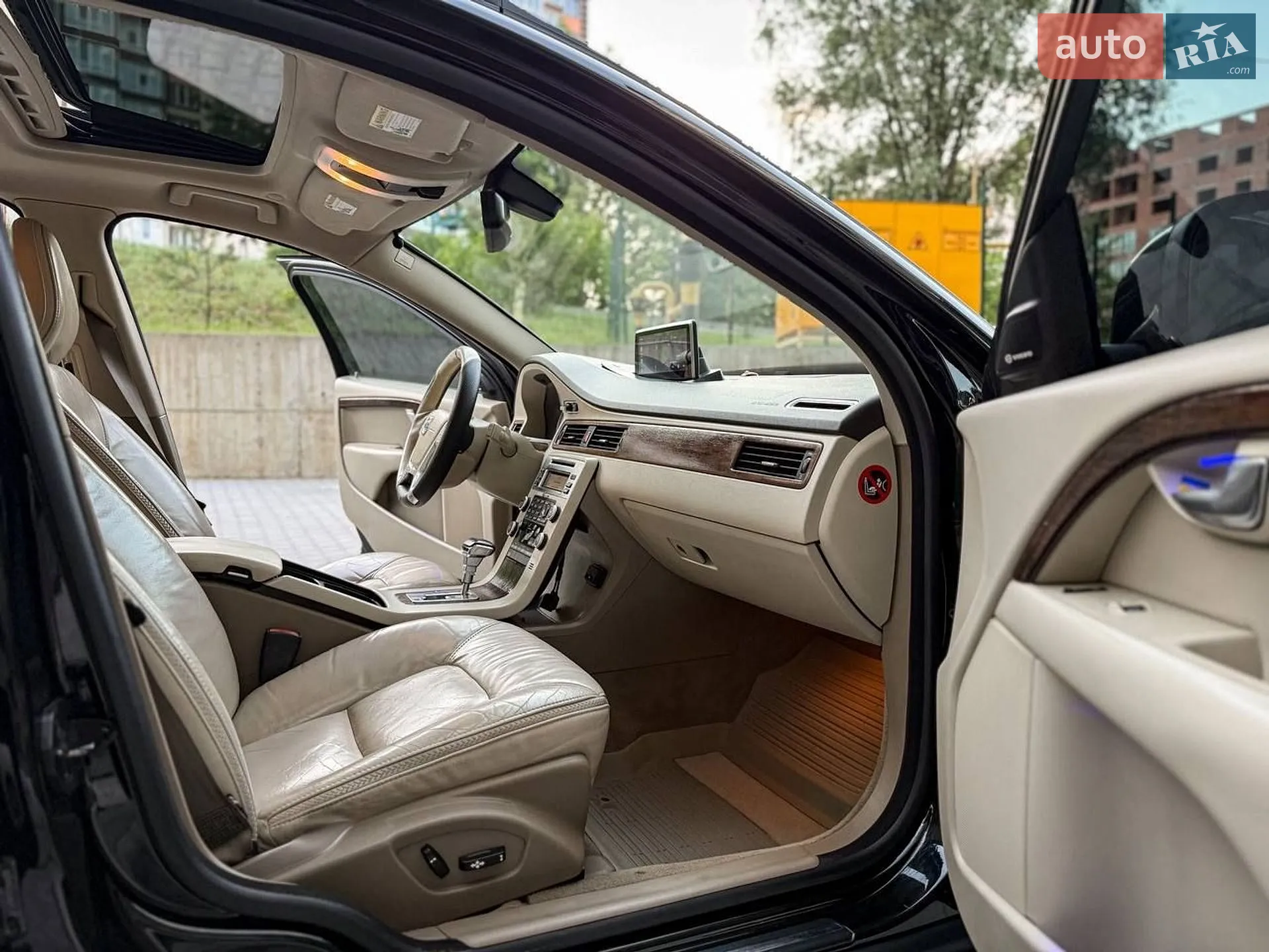 2010 Volvo XC70 - мініатюра 36